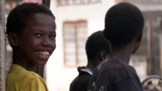 Émission spéciale : Mayotte, la république des enfants oubliés