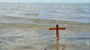 Documentaire "Faut-il se taire pour annoncer le Christ ? Chrétiens et migrants à Calais"