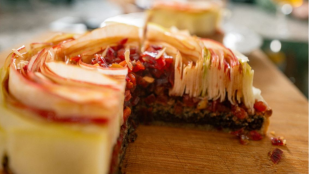 Recette de tarte salée au boudin, pomme et figue
