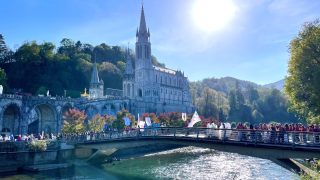 Lourdes et la Vierge Marie : « Je suis l'Immaculée Conception »