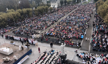 Clause bénéficiaire de l’assurance-vie : un outil clé pour transmettre sereinement
