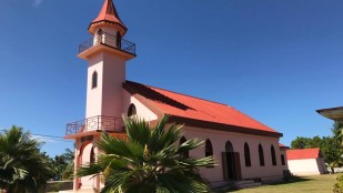 L'église Saint Louis de Gonzague aux Tuamotu en Polynésie-Française