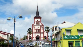 L'Église Notre-Dame-de-la-Nativité à Ducos en Martinique