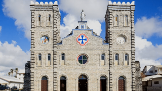 Le père Susitino Sionepoe ordonné évêque de Wallis-et-Futuna