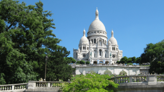 Quels sont les lieux de prière prisés par les pèlerins d’Outre-mer à Paris ?