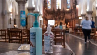 Reprise des messes : la limite de 30 personnes va être revue à la hausse