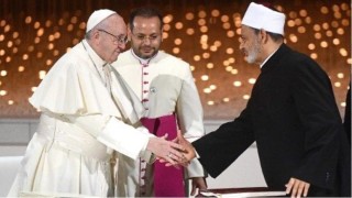 Tout savoir sur l’encyclique « Fratelli tutti » du Pape François