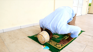 Comment prient les musulmans ?