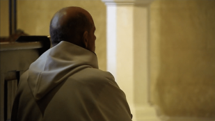 Vivre le silence à l'abbaye de Sénanque