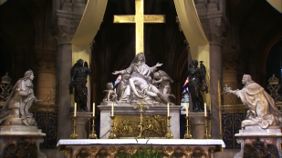 Le voeu de Louis XIII à Notre-Dame de Paris : extrait du film "D'où viens-tu Marie ?"